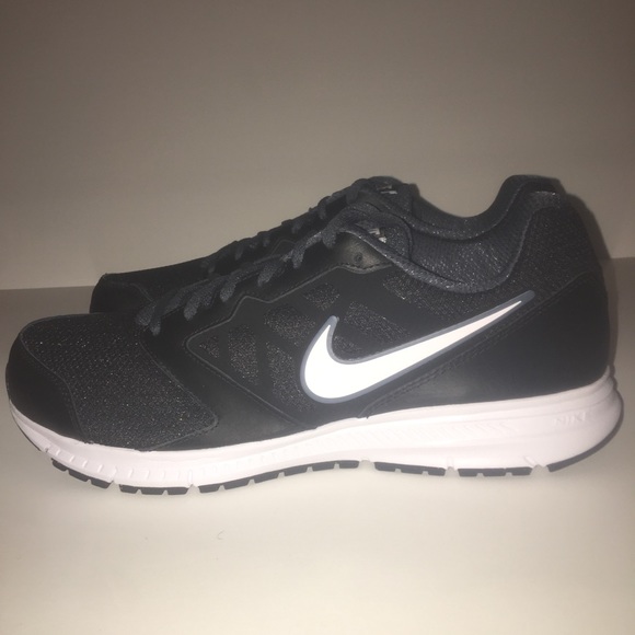 🚫🚫SOLD🚫🚫NIKE DOWNSHIFTER 6 4E - Picture 5 of 5